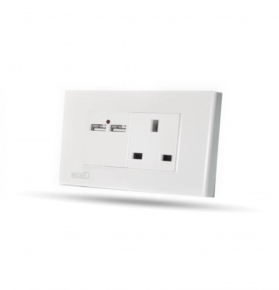 TV.ON Triple Wall Socket with 2 USB Ports - White